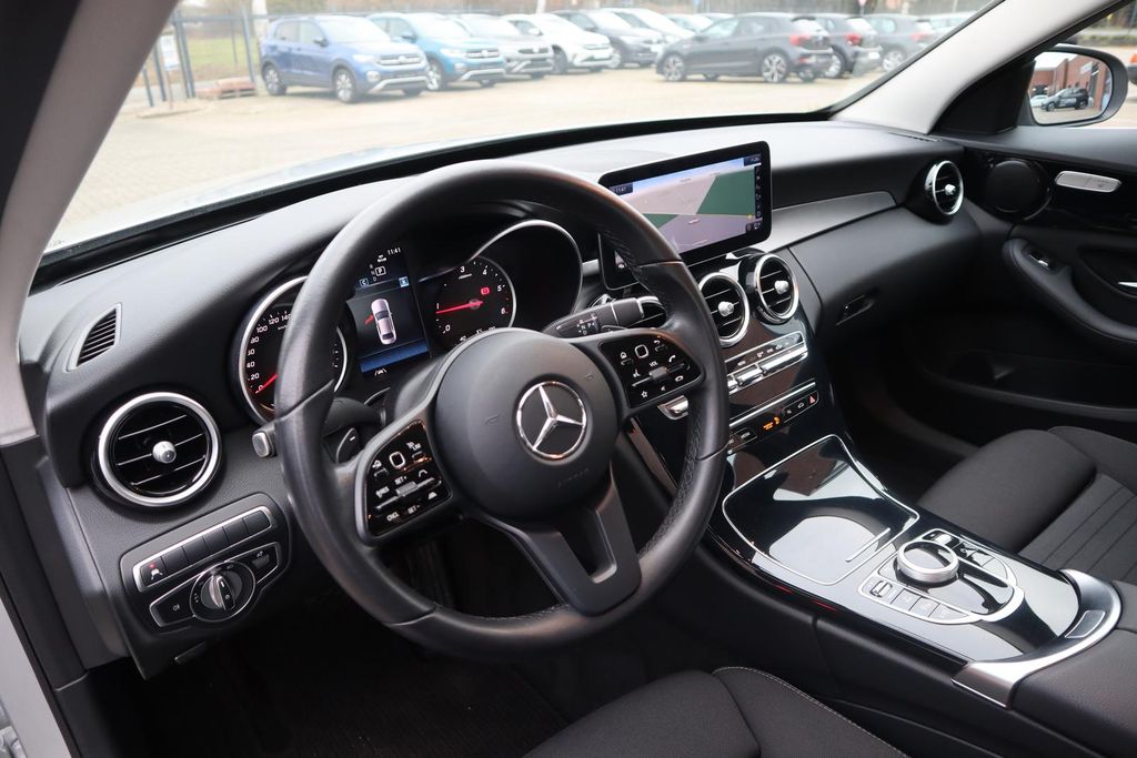 Mercedes-Benz C 200 2021