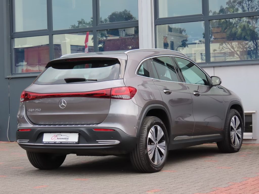 Mercedes-Benz EQA 2022