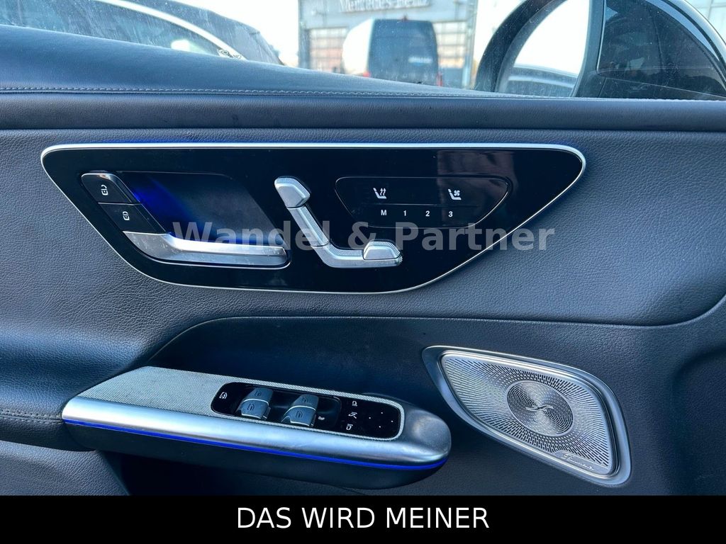 Mercedes-Benz GLC 300 2023