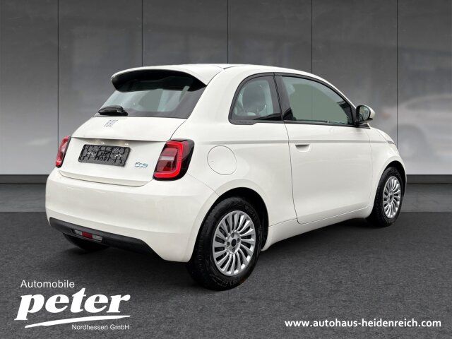 Fiat 500 2023