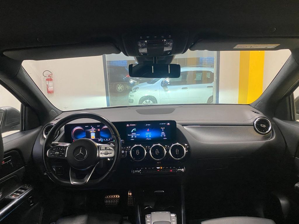 Mercedes-Benz GLA 200 2020