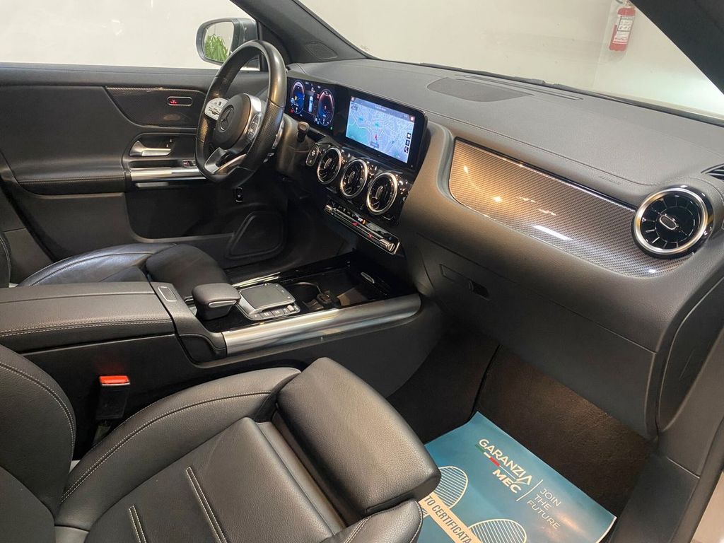 Mercedes-Benz GLA 200 2020