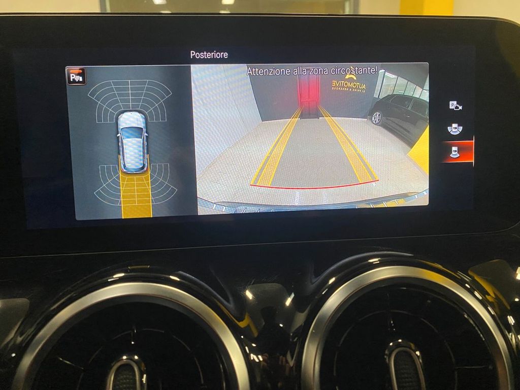 Mercedes-Benz GLA 200 2020