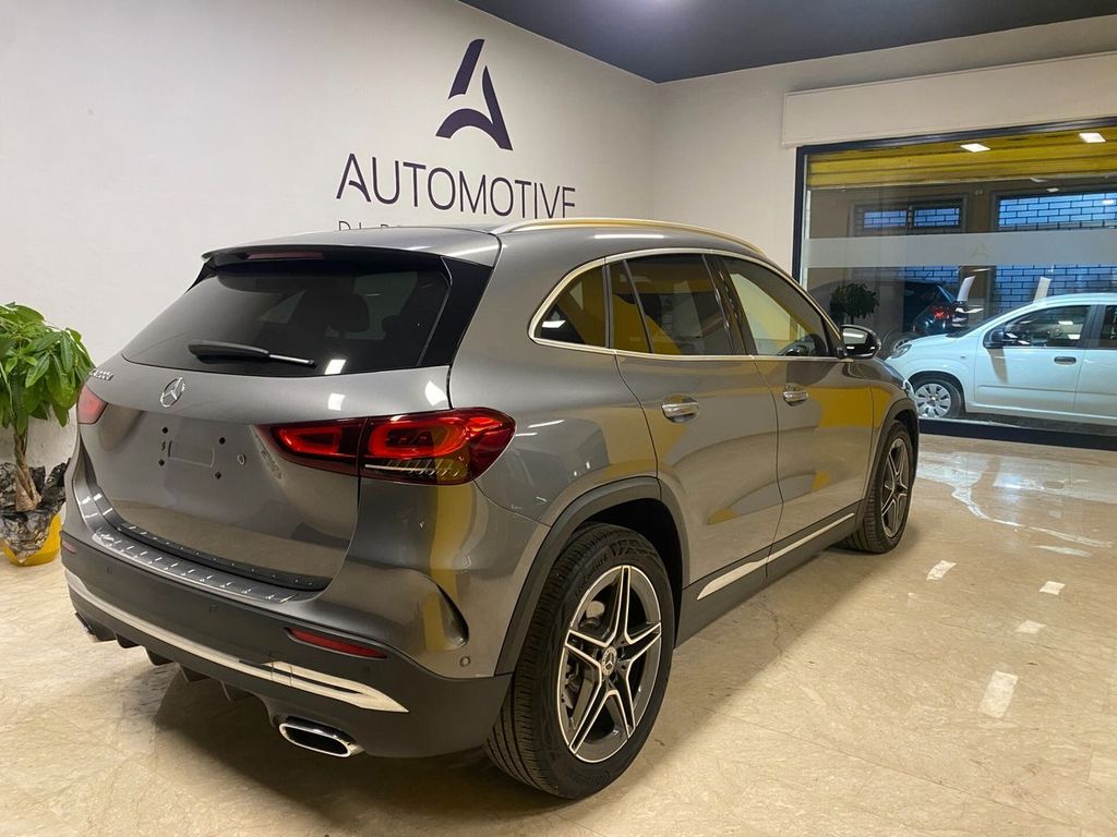 Mercedes-Benz GLA 200 2020