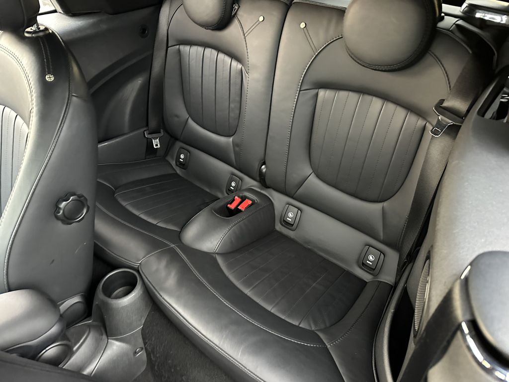 MINI Cooper Cabrio 2022