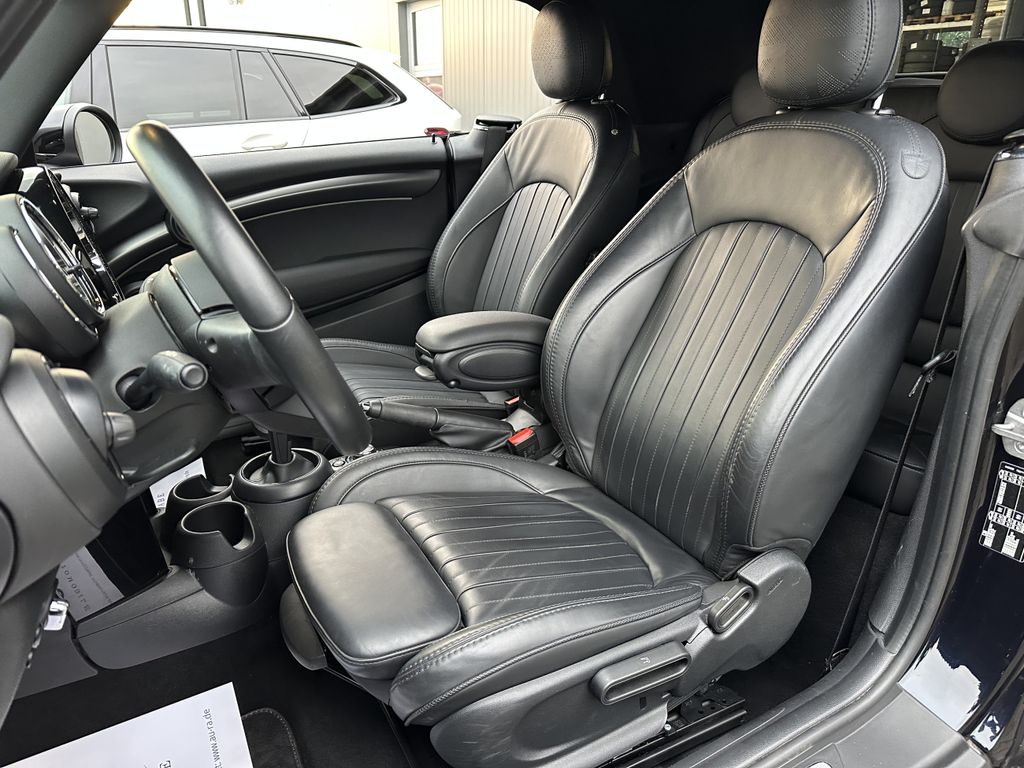 MINI Cooper Cabrio 2022