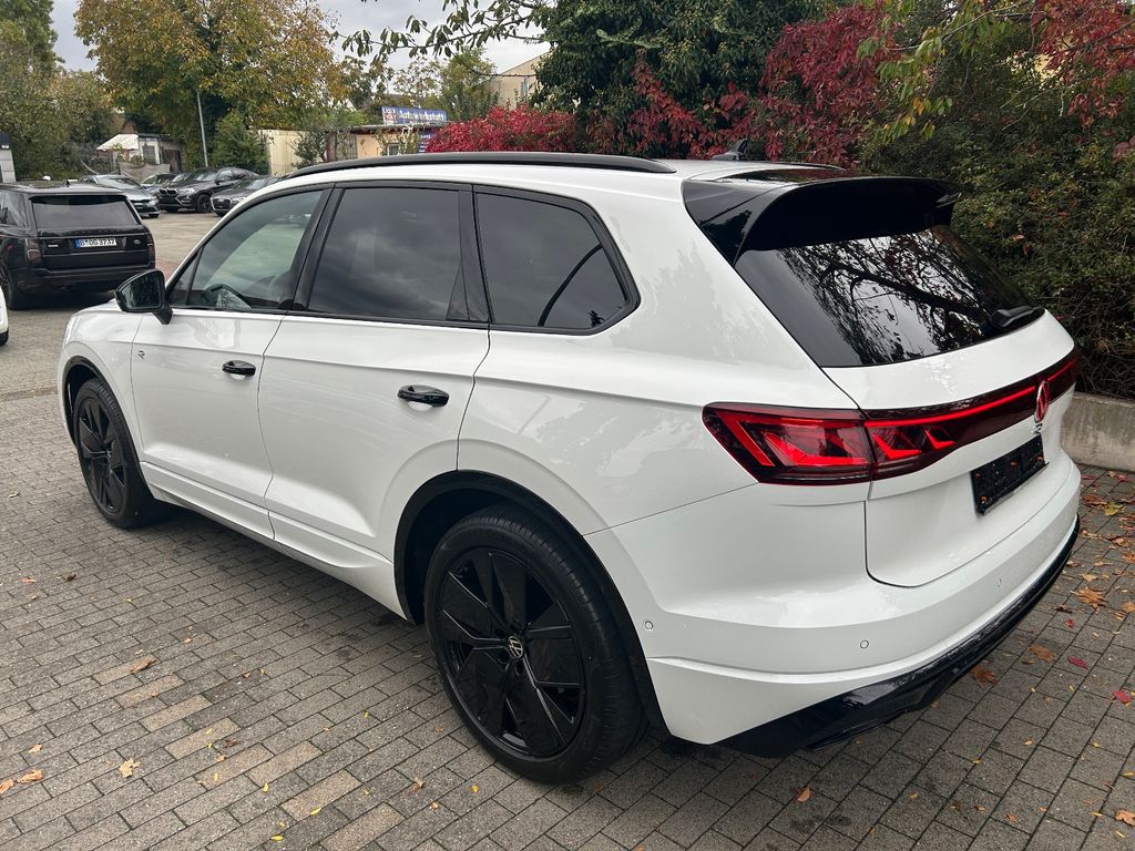 Volkswagen Touareg 2025