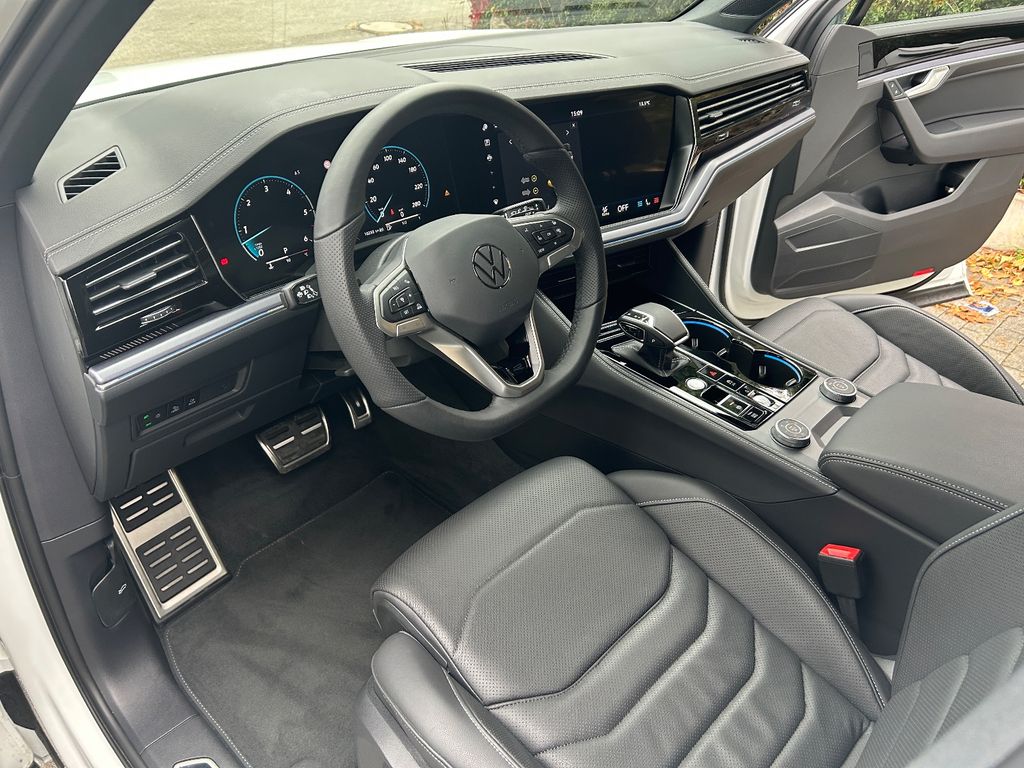 Volkswagen Touareg 2025