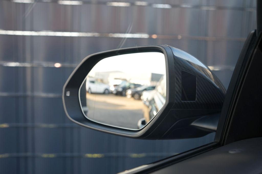 Audi RSQ8 2024