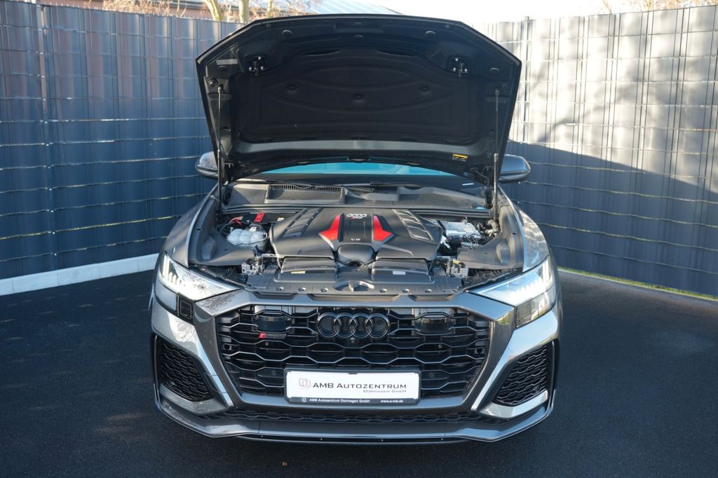 Audi RSQ8 2024