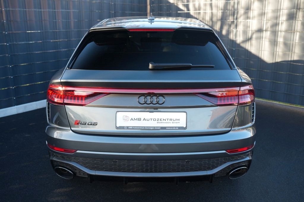 Audi RSQ8 2024