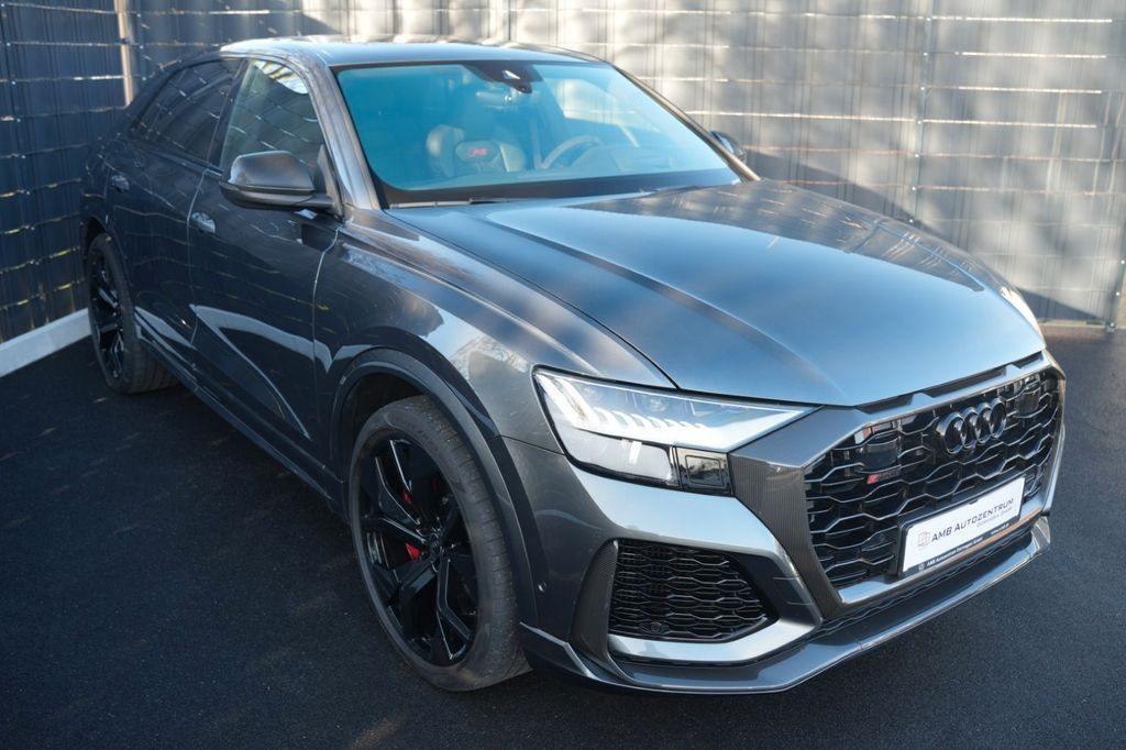Audi RSQ8 2024