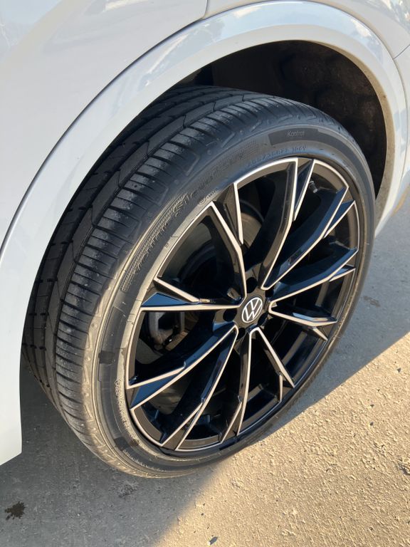 Volkswagen Touareg 2024