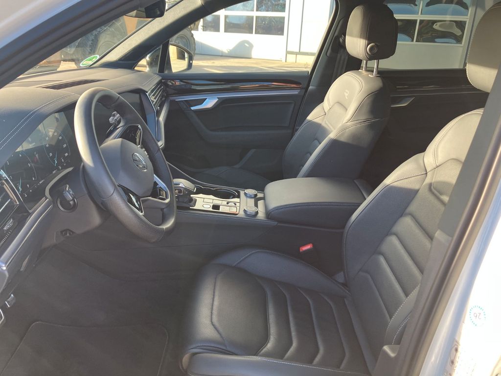 Volkswagen Touareg 2024