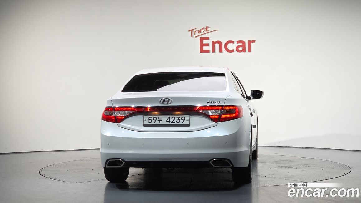 Hyundai Grandeur 2015