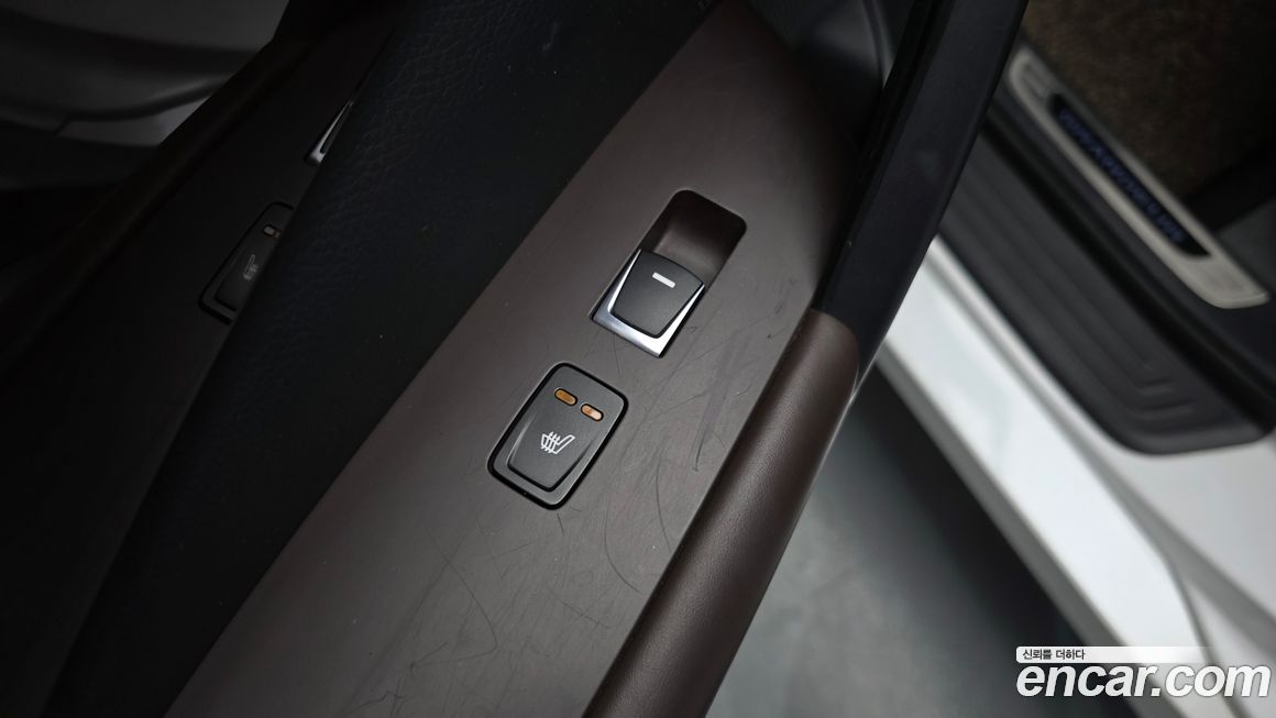 Hyundai Grandeur 2015