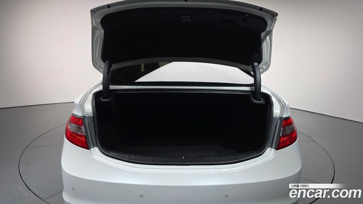 Hyundai Grandeur 2015