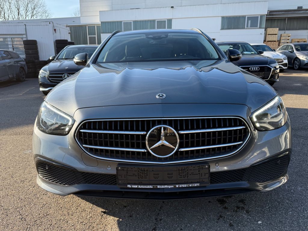 Mercedes-Benz E 300 2022