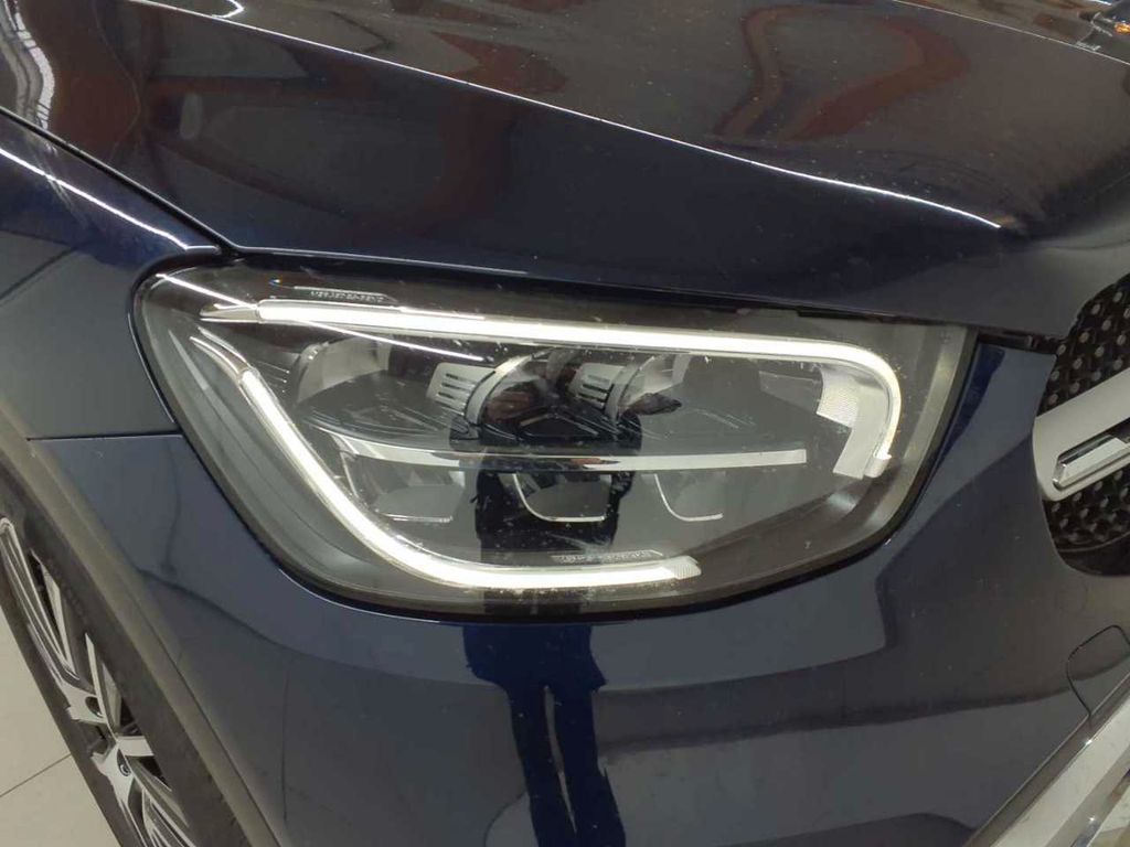 Mercedes-Benz GLC 300 2022