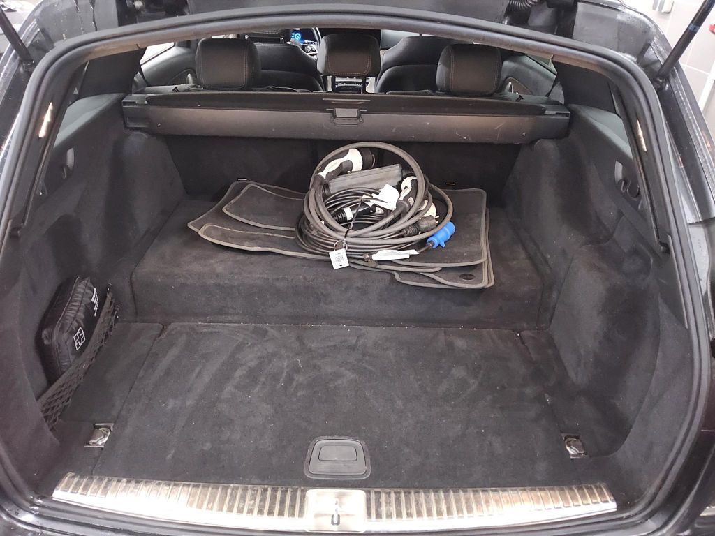 Mercedes-Benz E 300 2021