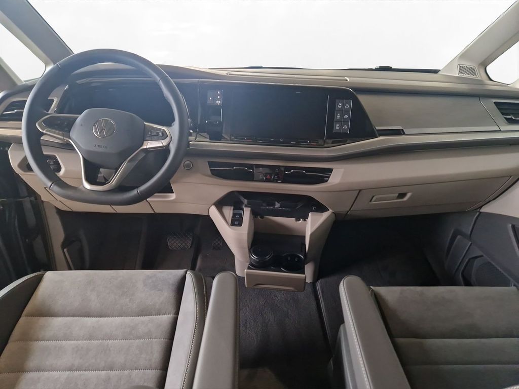 Volkswagen T7 California 2025