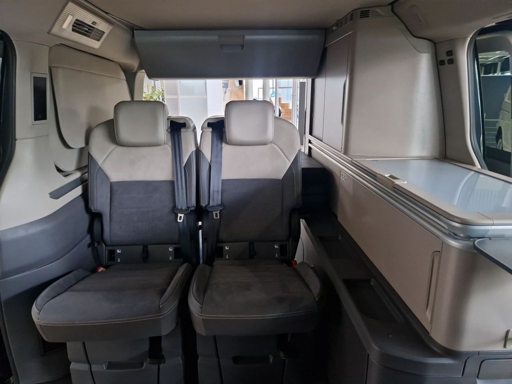 Volkswagen T7 California 2025