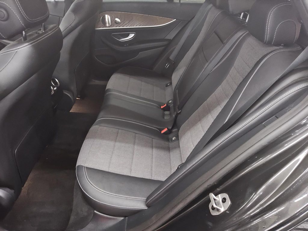 Mercedes-Benz E 300 2021