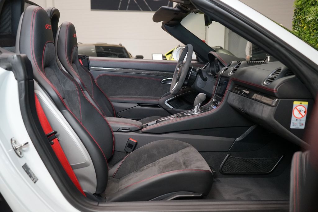 Porsche Boxster 2018