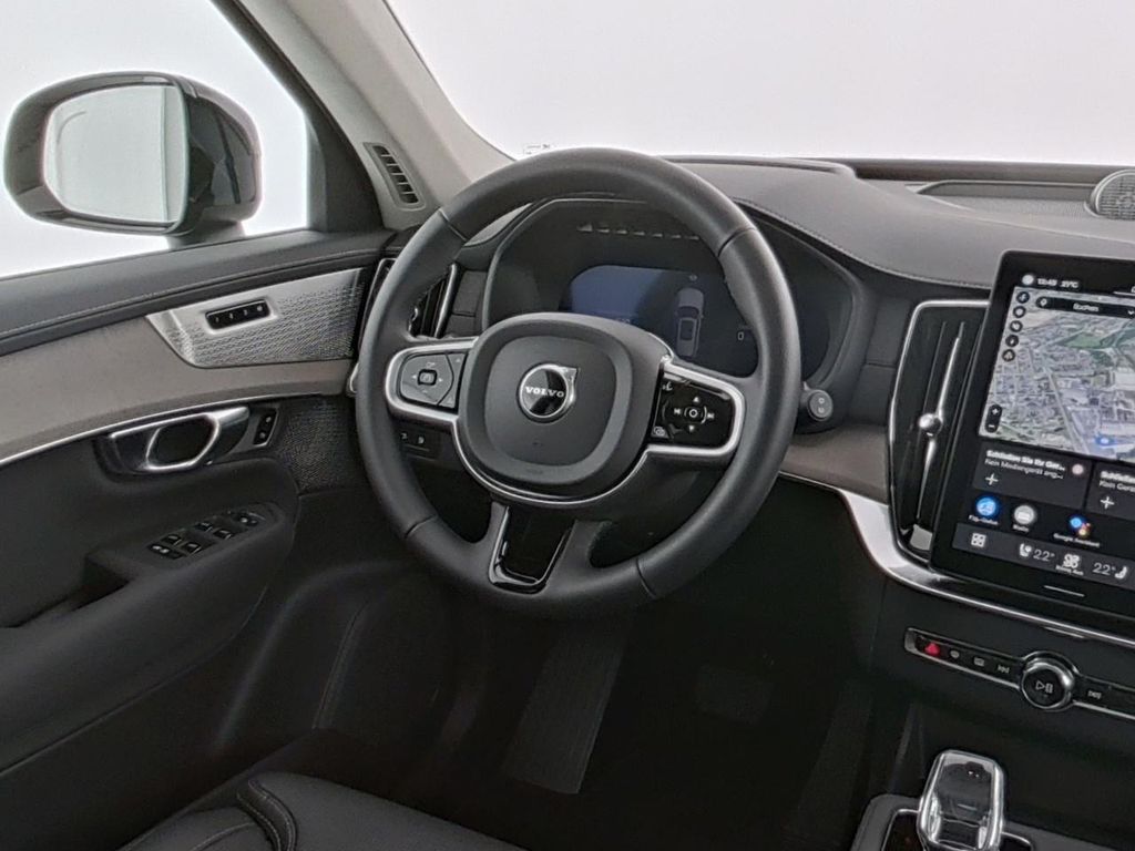 Volvo XC90 2025