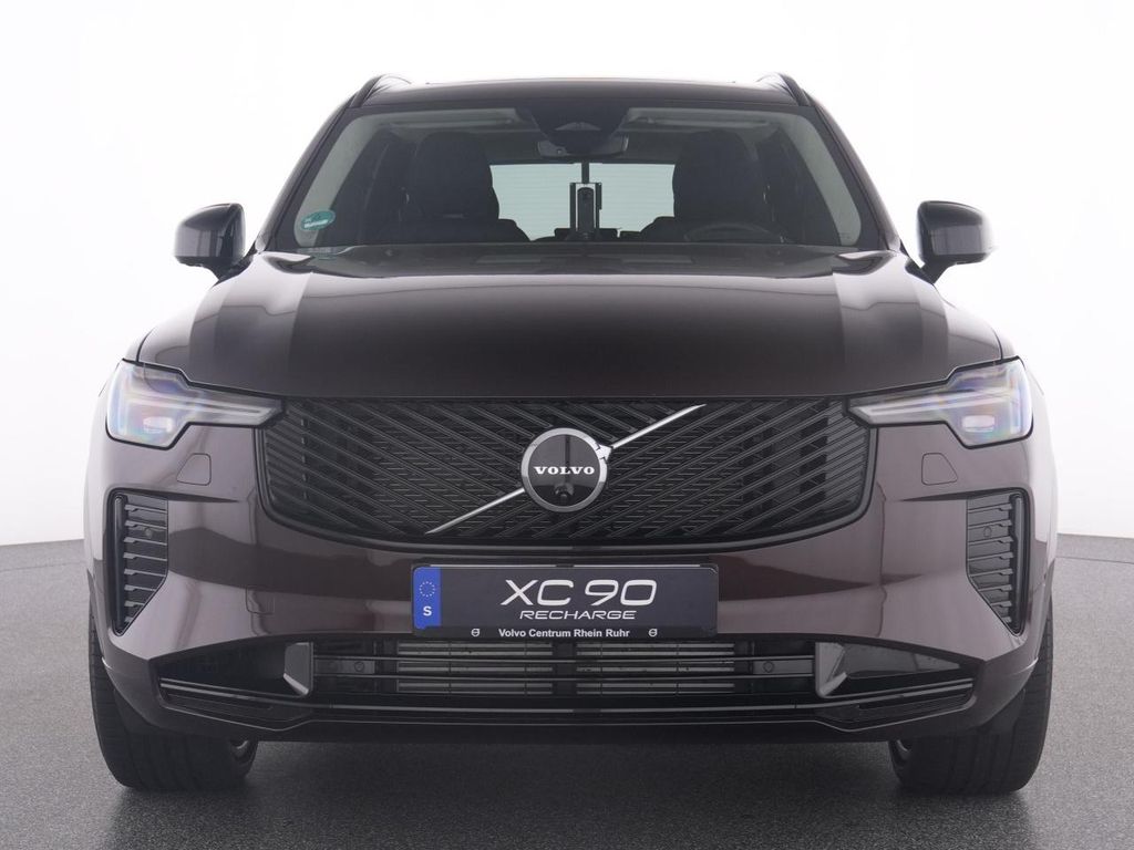 Volvo XC90 2025