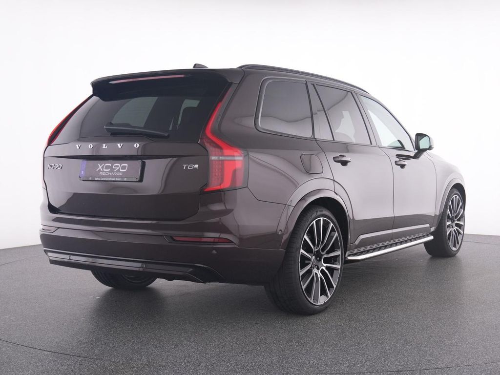 Volvo XC90 2025
