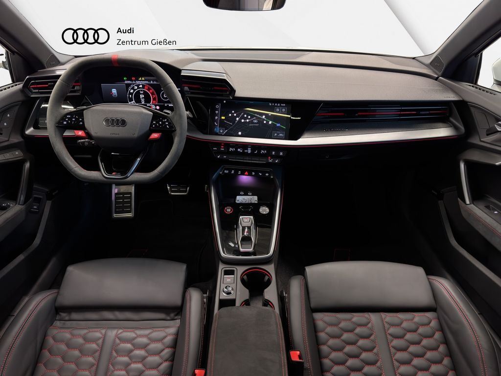 Audi RS3 2025
