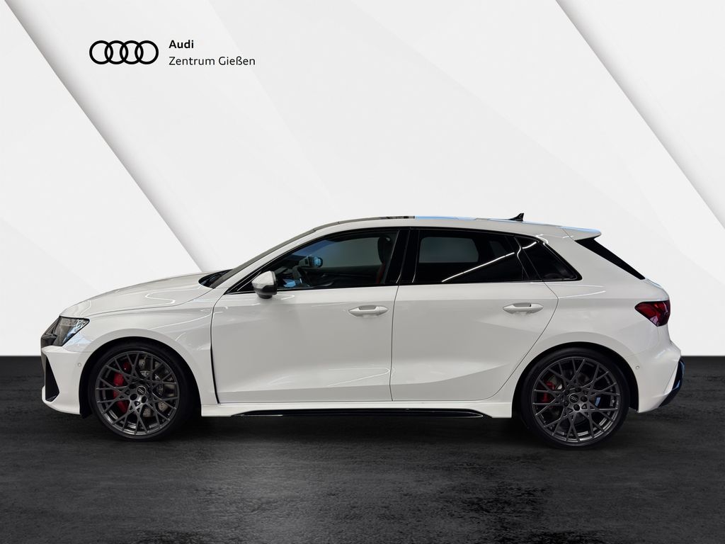 Audi RS3 2025