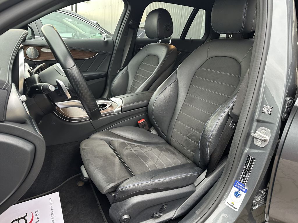 Mercedes-Benz C 300 2020