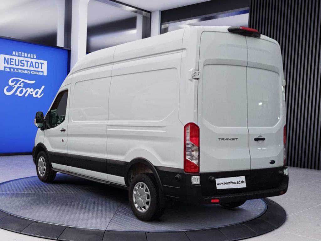 Ford Transit 2024
