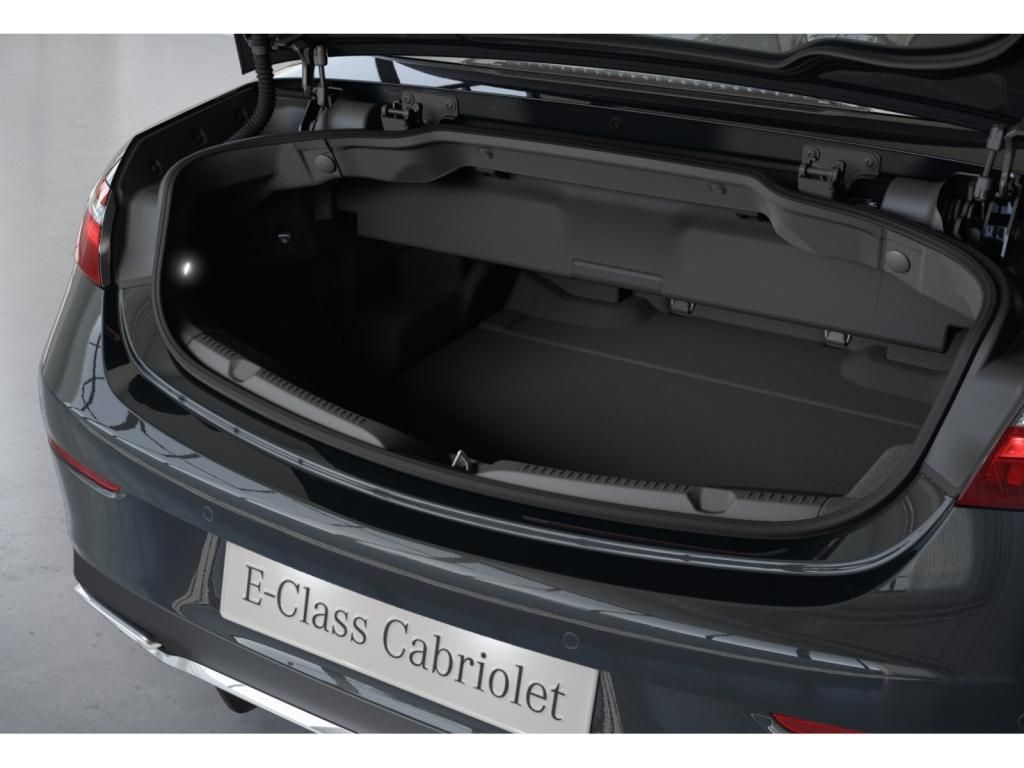 Mercedes-Benz E 300 2022