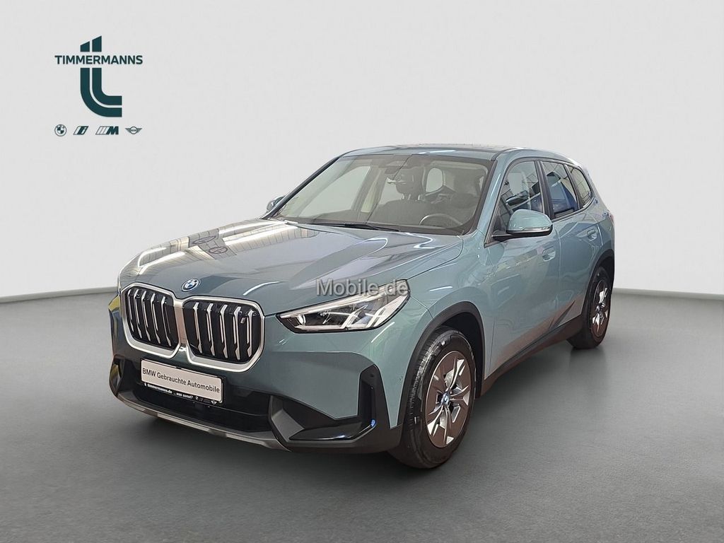 BMW iX1 2023