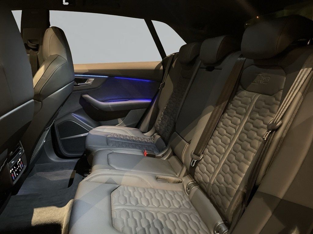 Audi RSQ8 2025