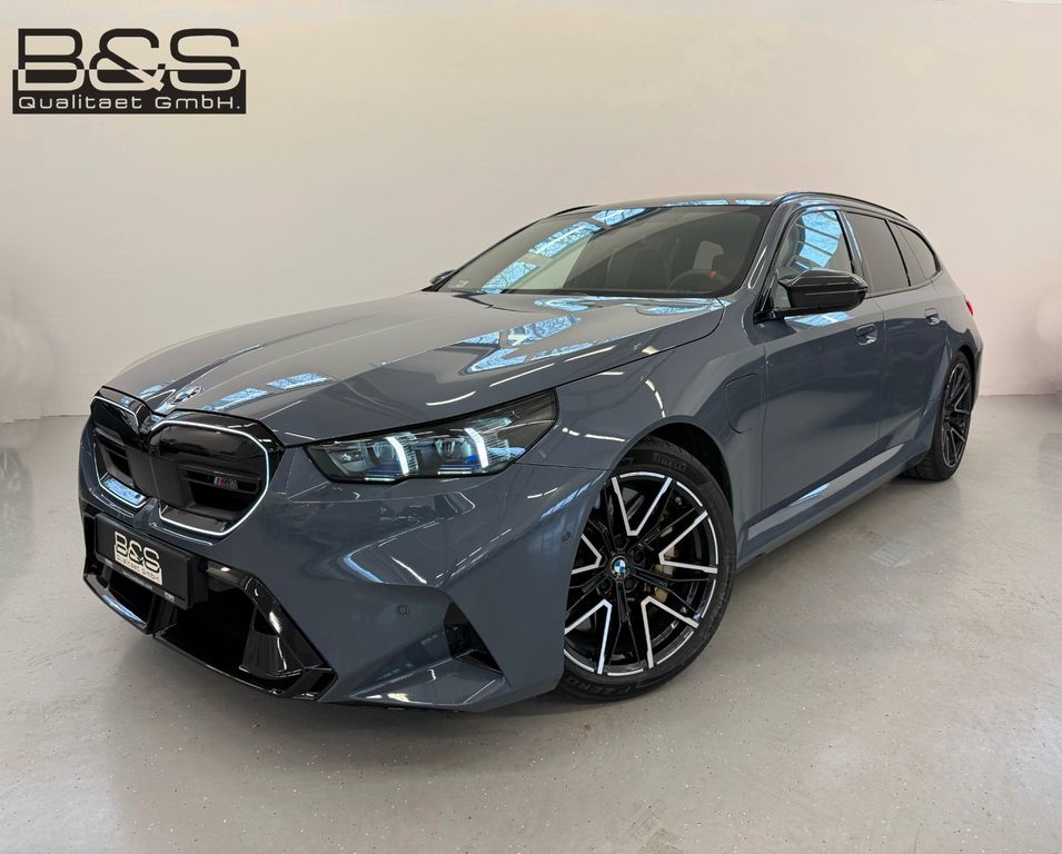 BMW M5 2025
