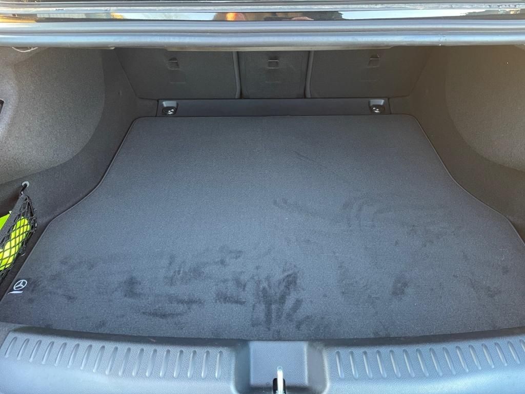 Mercedes-Benz CLA 350 2025