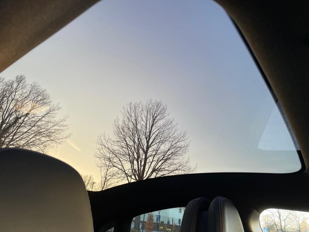 Mercedes-Benz CLA 350 2025