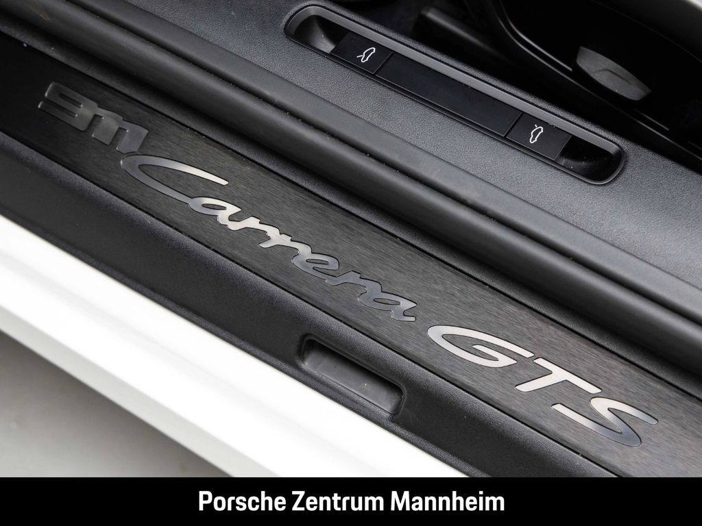 Porsche 992 2024