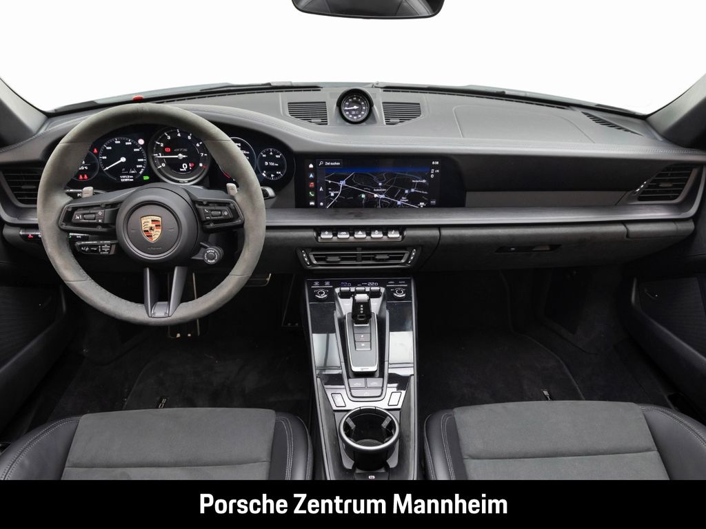 Porsche 992 2024