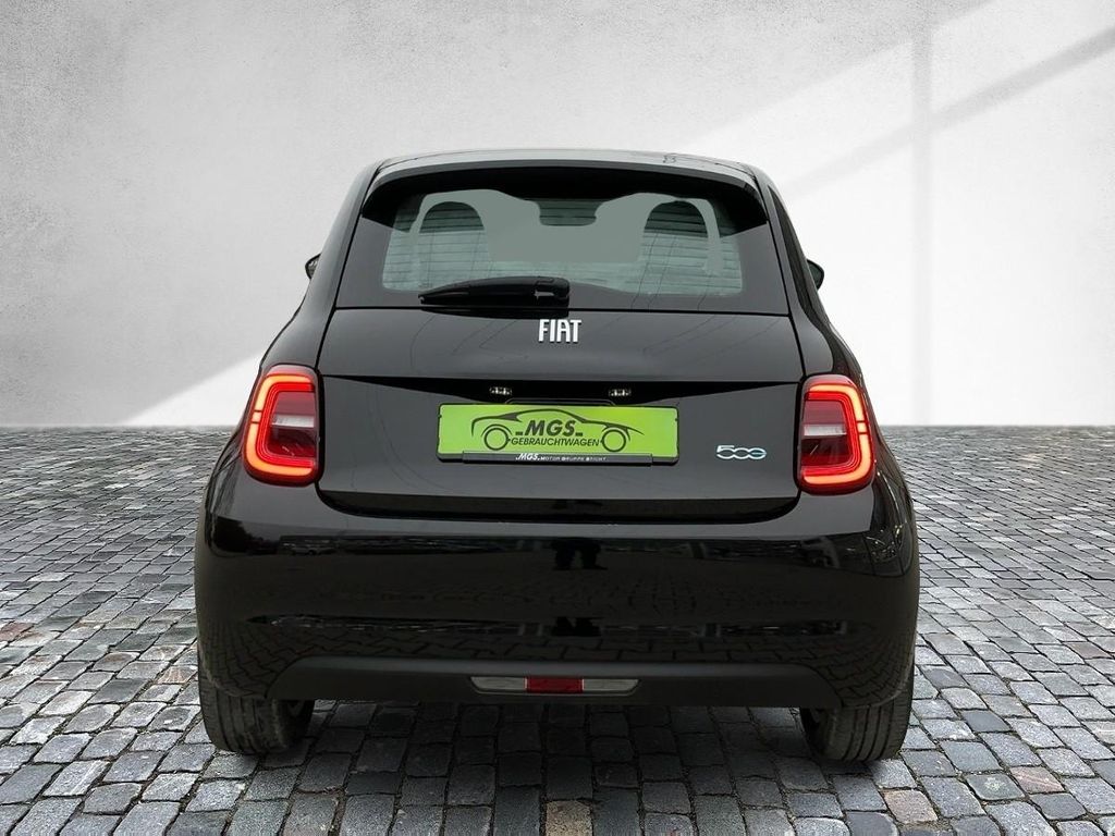 Fiat 500 2023