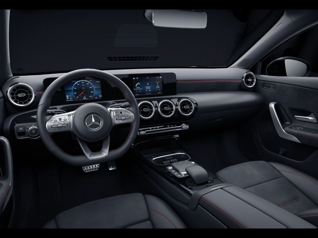 Mercedes-Benz A 250 2022