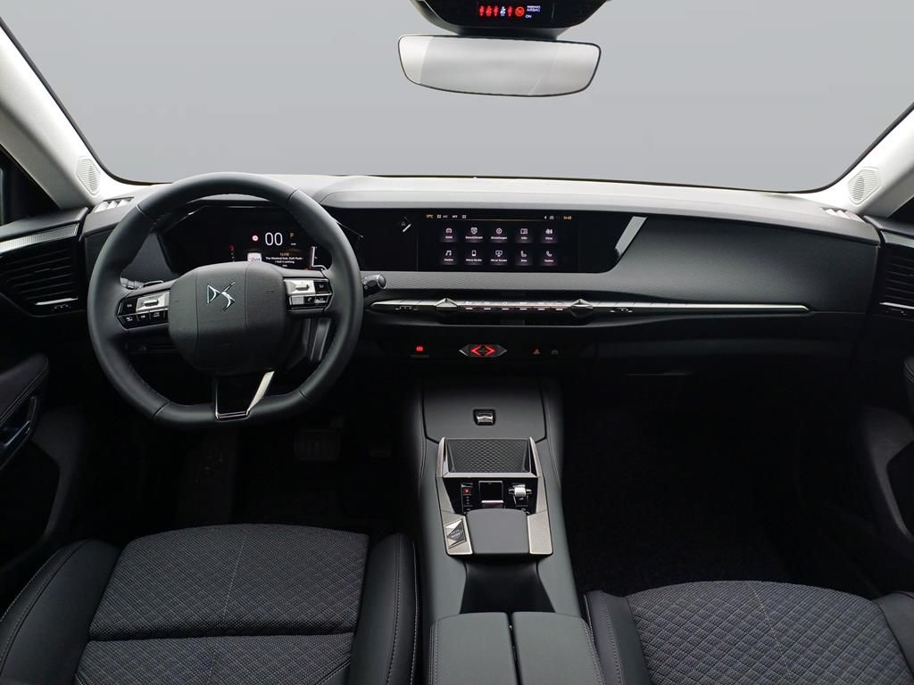 DS Automobiles DS4 2025