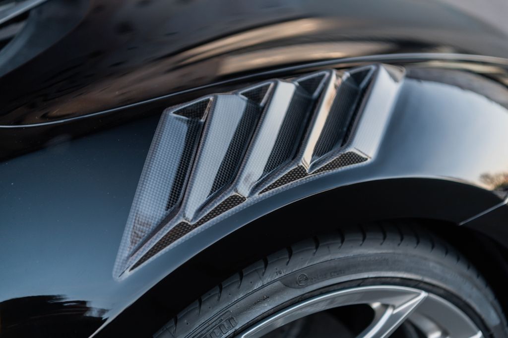 Ferrari 296 GTS 2024