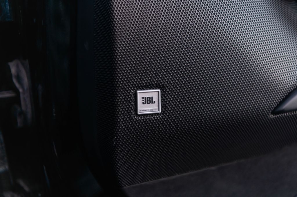 Ferrari 296 GTS 2024