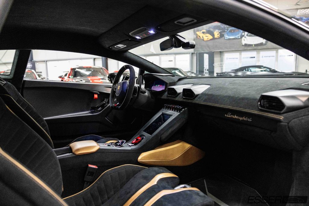 Lamborghini Huracán 2022