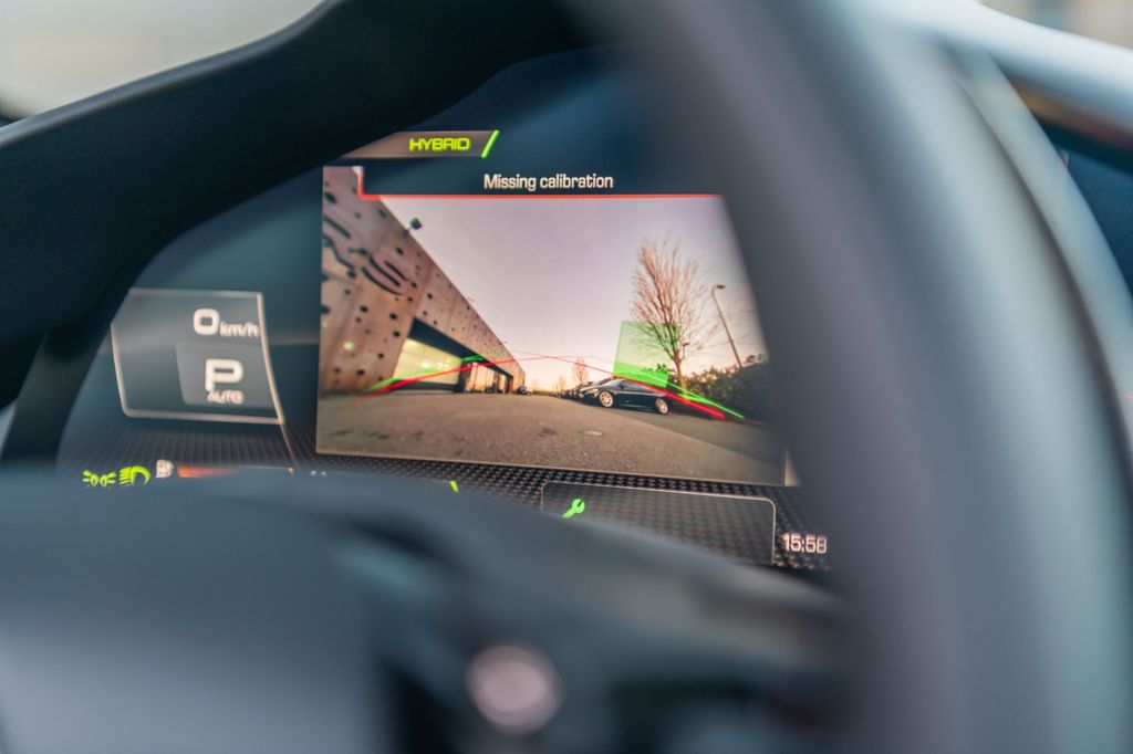 Ferrari 296 GTS 2024